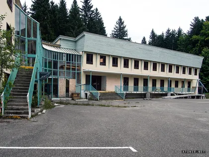La colonie des fôrets